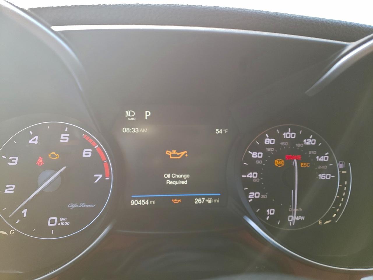 2018 ALFA ROMEO GIULIA TI photo 9