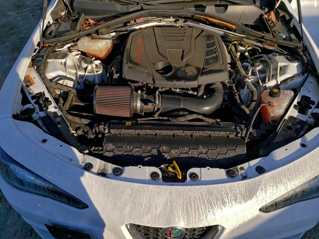 2018 ALFA ROMEO GIULIA TI photo 11