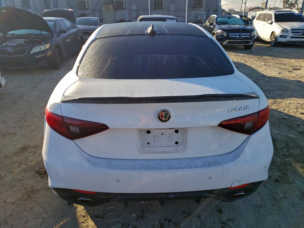 2018 ALFA ROMEO GIULIA TI photo 6