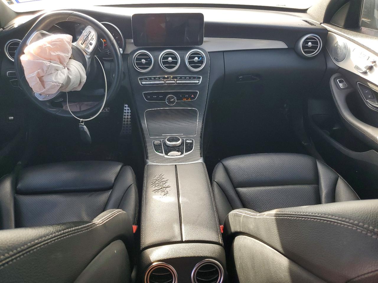 2019 MERCEDES-BENZ C 300 photo 8