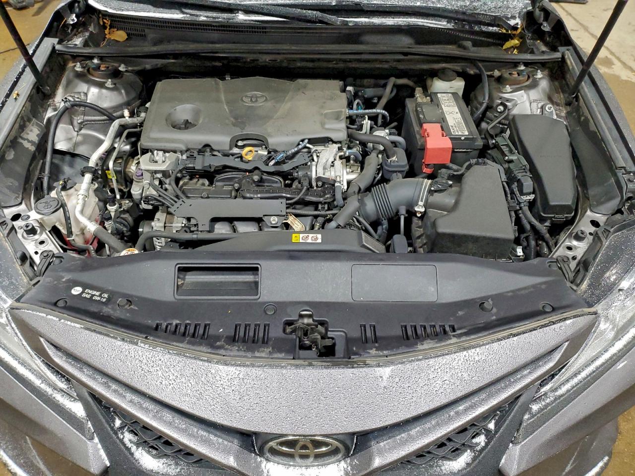 2019 TOYOTA CAMRY L photo 11