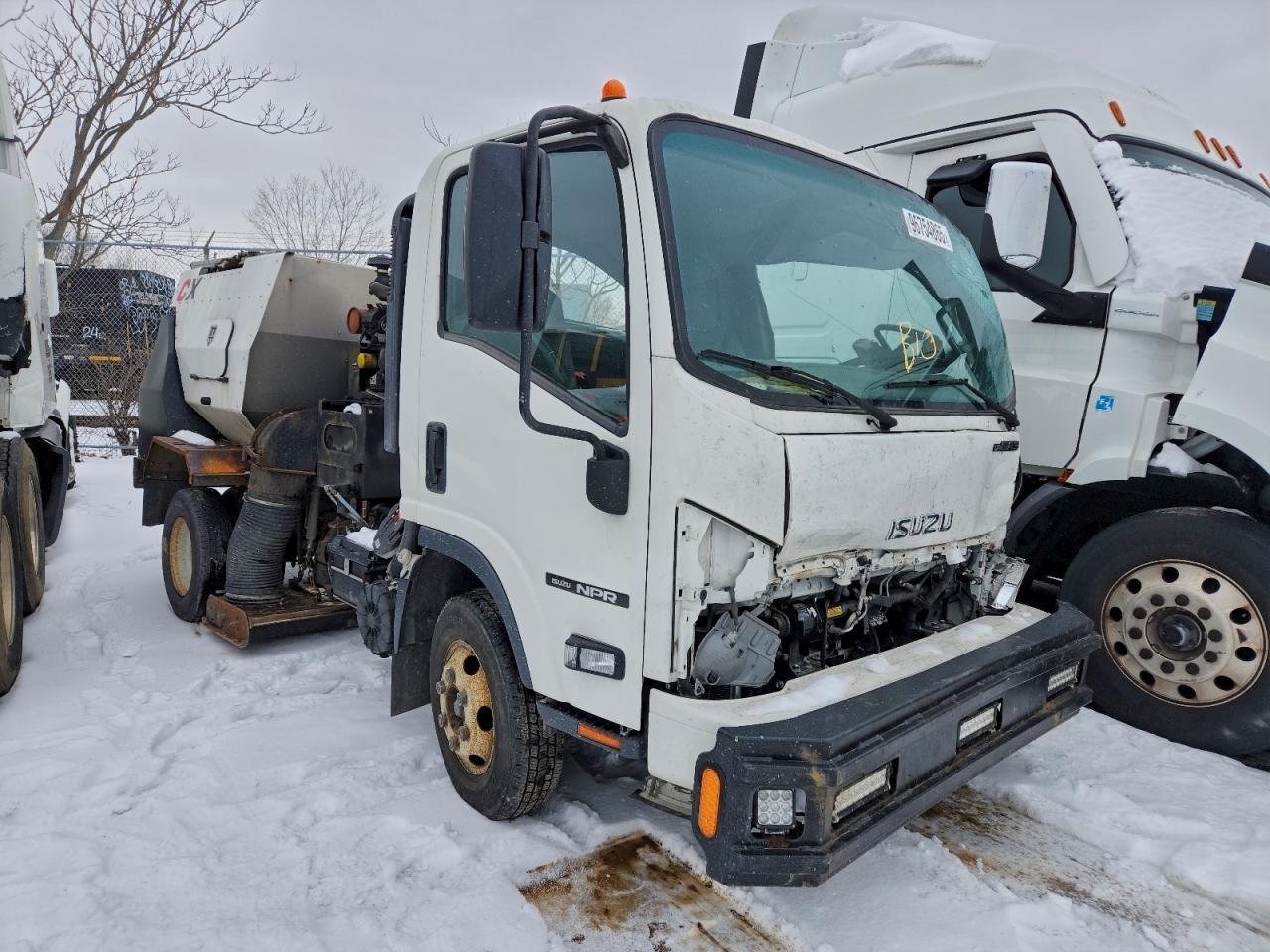 2019 ISUZU NPR photo 4