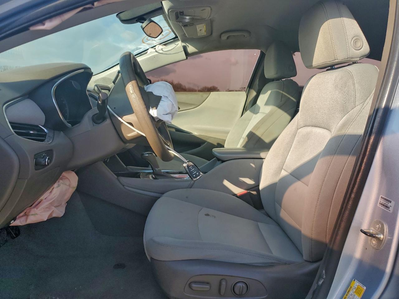 2018 CHEVROLET MALIBU LT photo 7