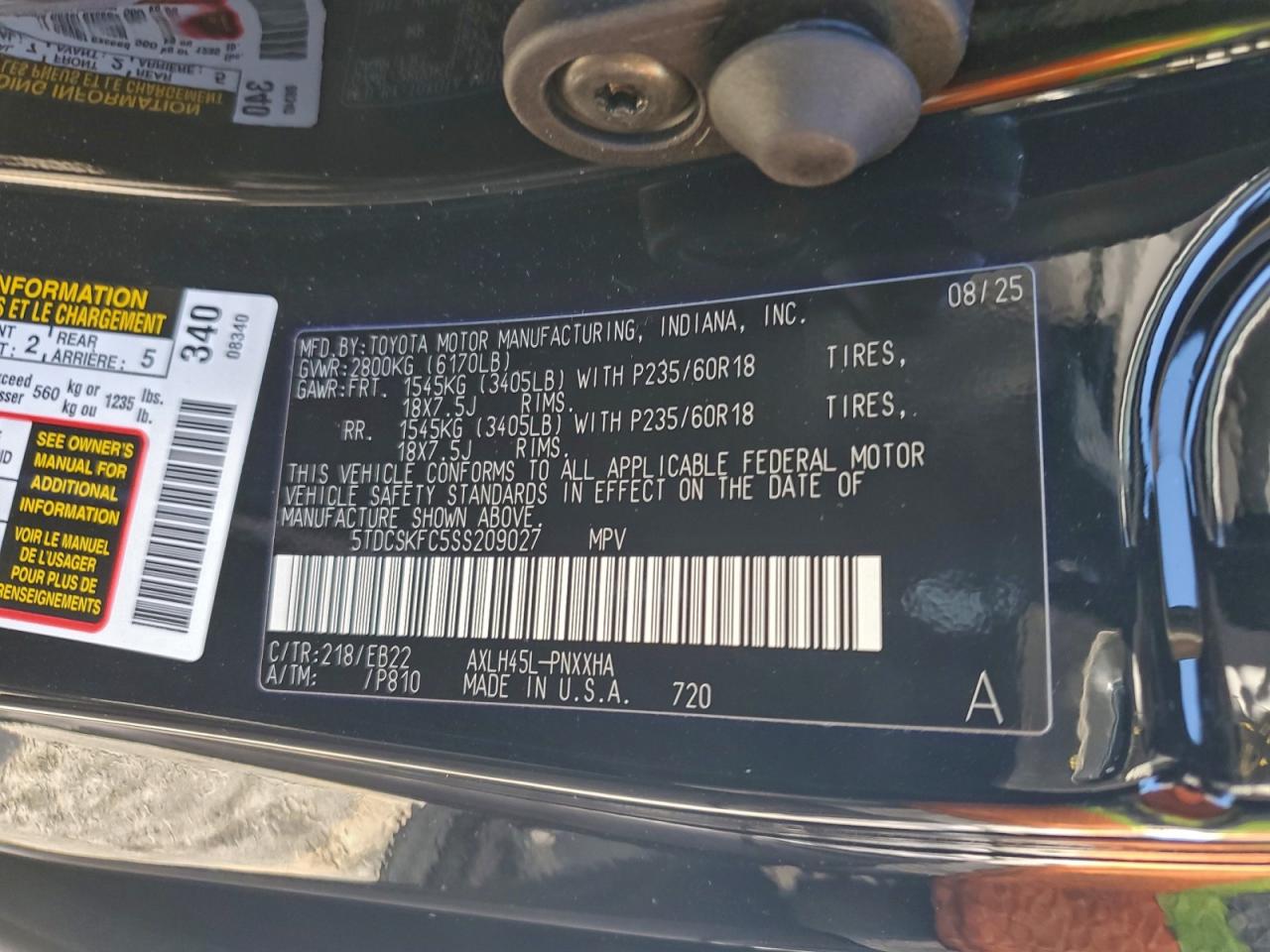 2025 TOYOTA SIENNA XSE photo 14