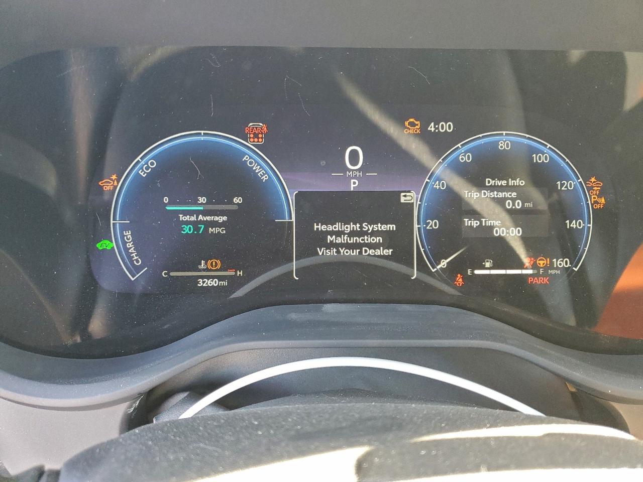 2025 TOYOTA SIENNA XSE photo 9