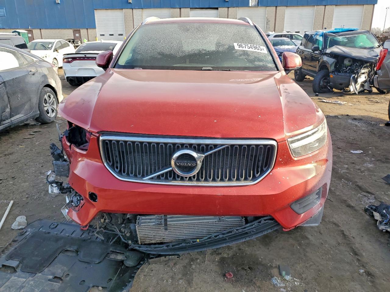 2019 VOLVO XC40 T5 MOMENTUM photo 5