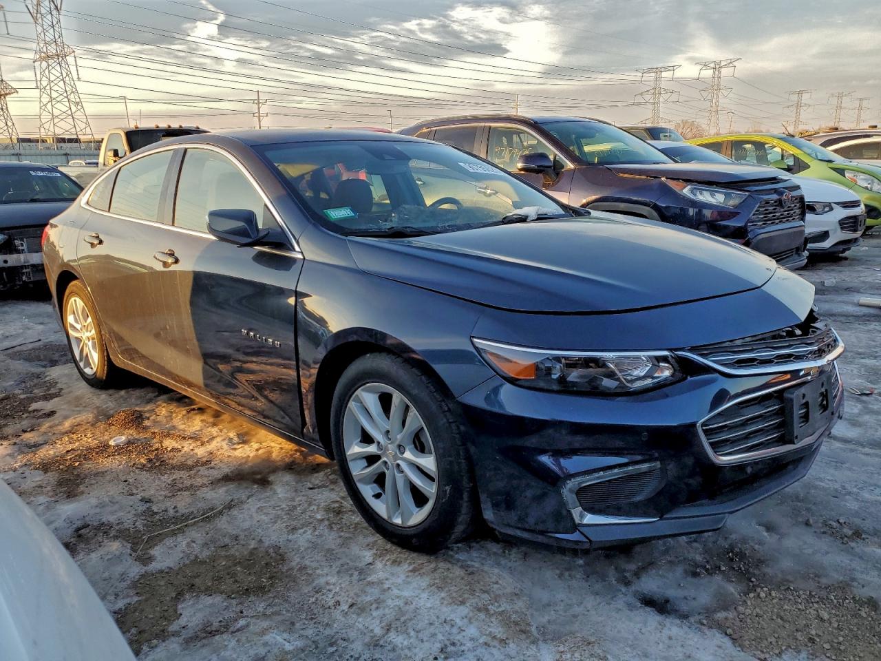 2016 CHEVROLET MALIBU LT photo 4
