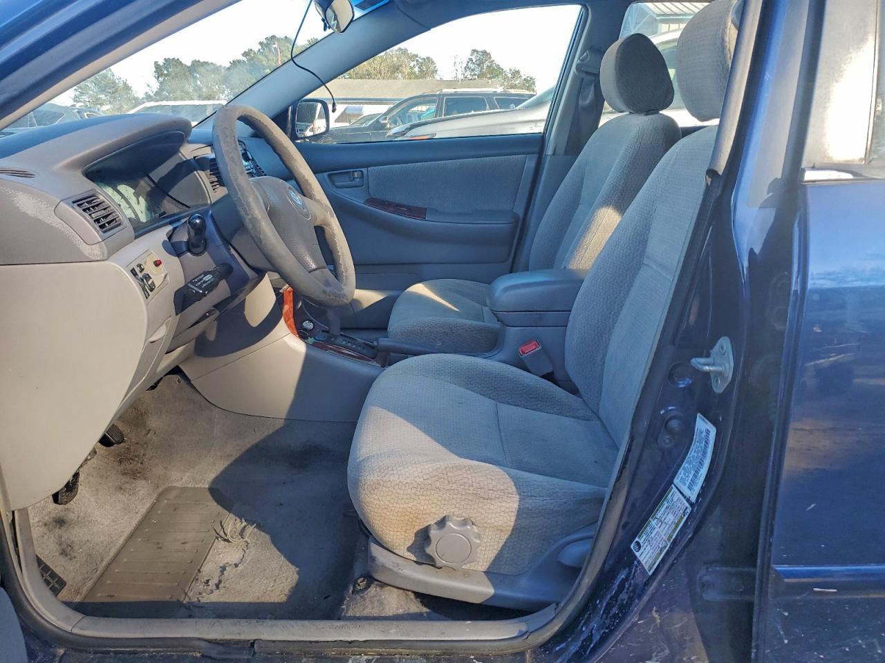 2004 TOYOTA COROLLA CE photo 7