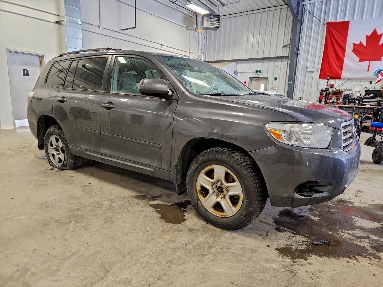 2009 TOYOTA HIGHLANDER photo 4
