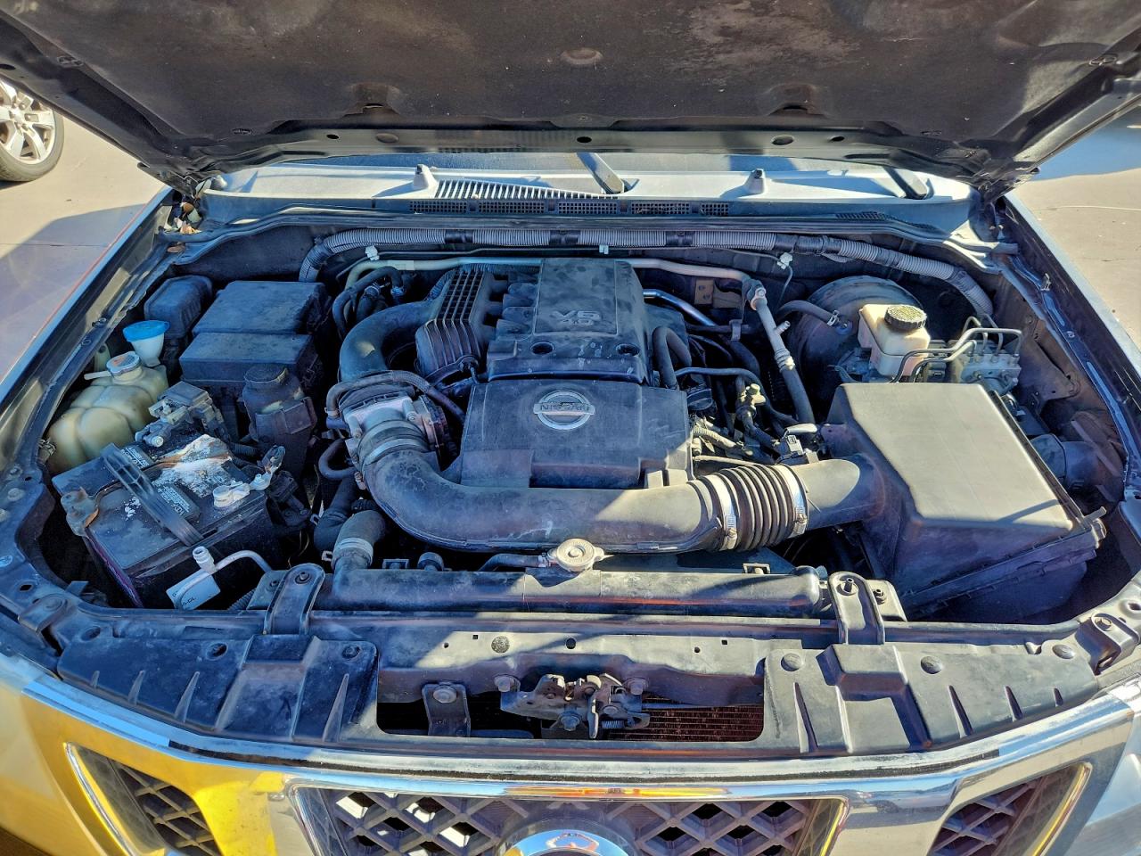 2011 NISSAN FRONTIER S photo 11