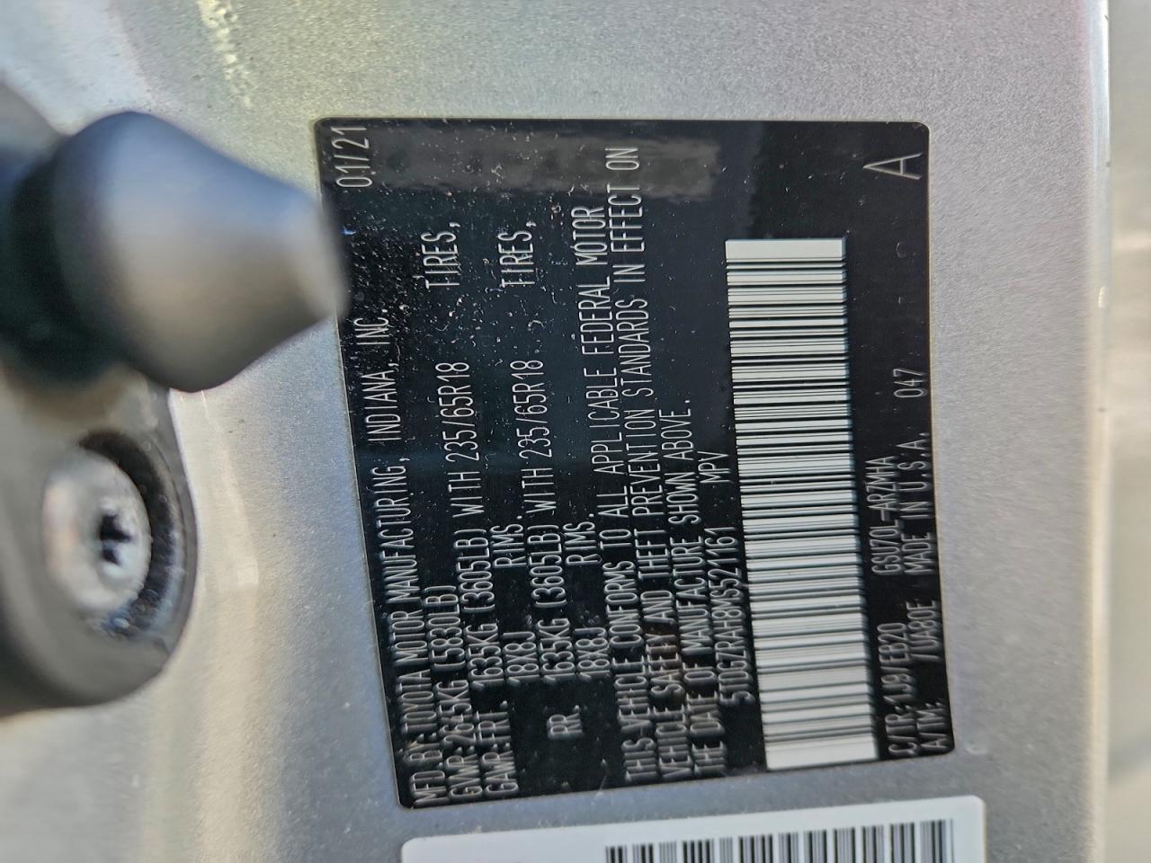 2021 TOYOTA HIGHLANDER XLE photo 14
