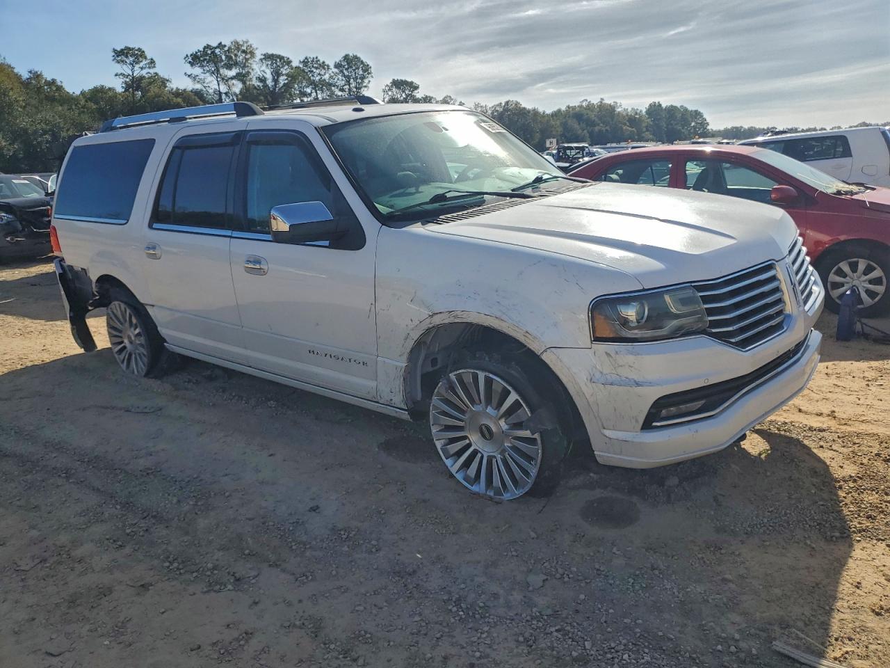 2015 LINCOLN NAVIGATOR L photo 4