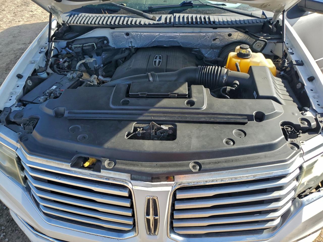 2015 LINCOLN NAVIGATOR L photo 12