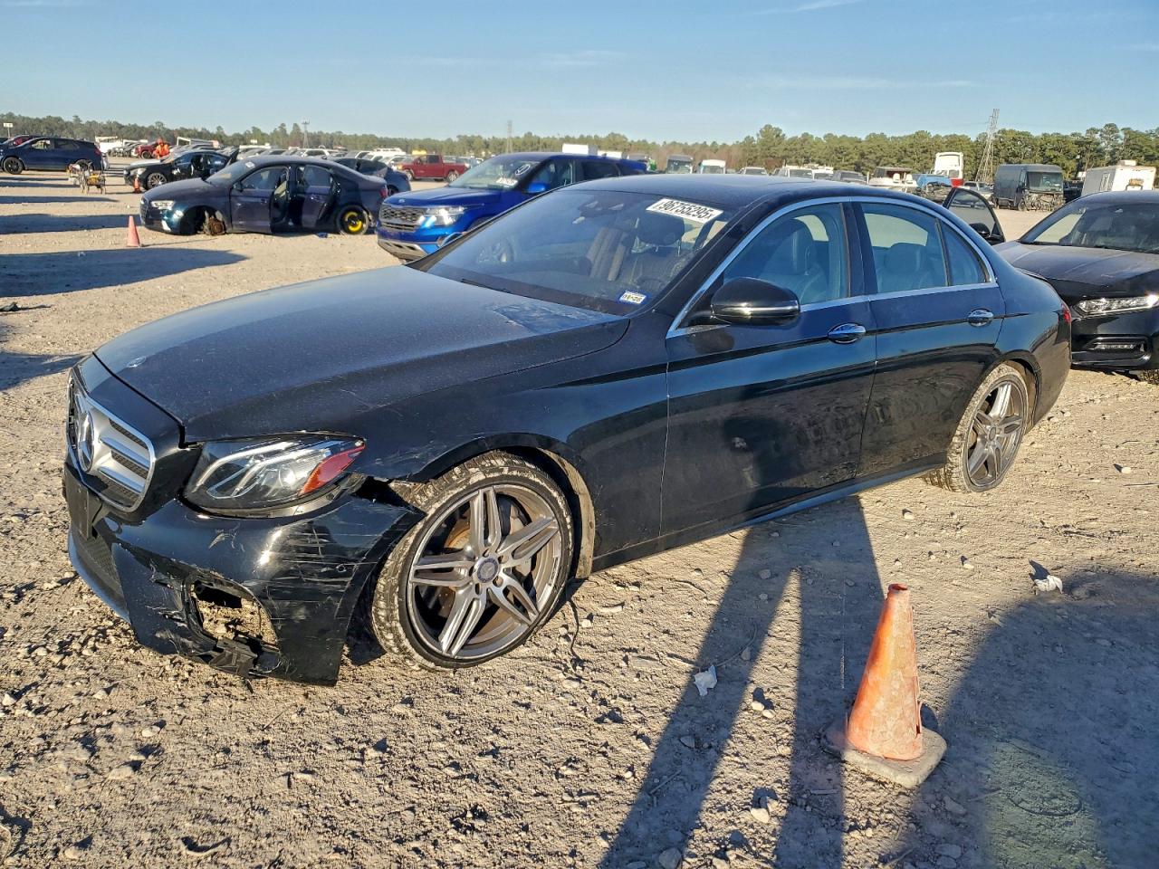 2017 MERCEDES-BENZ E