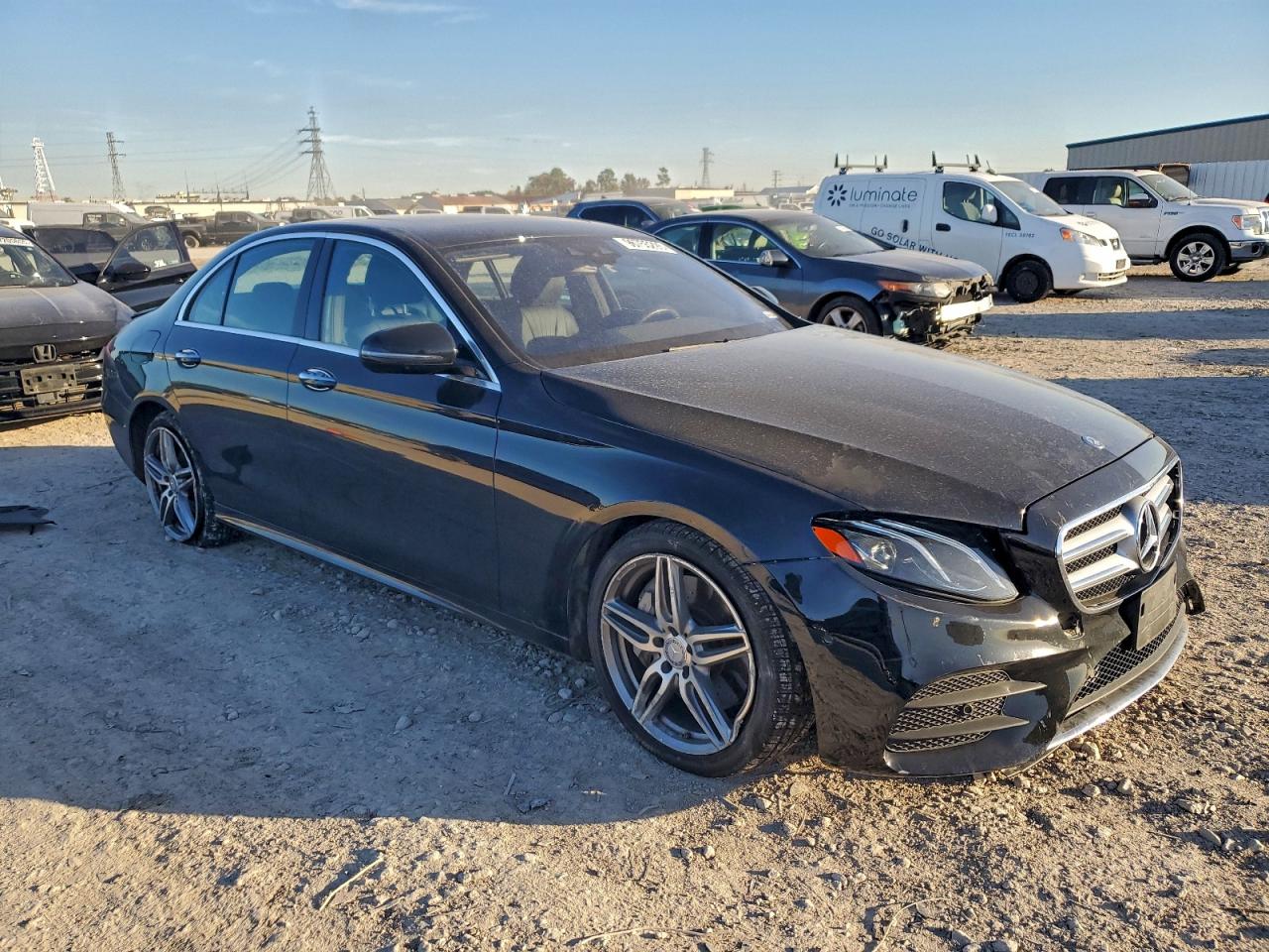 2017 MERCEDES-BENZ E 300 photo 4