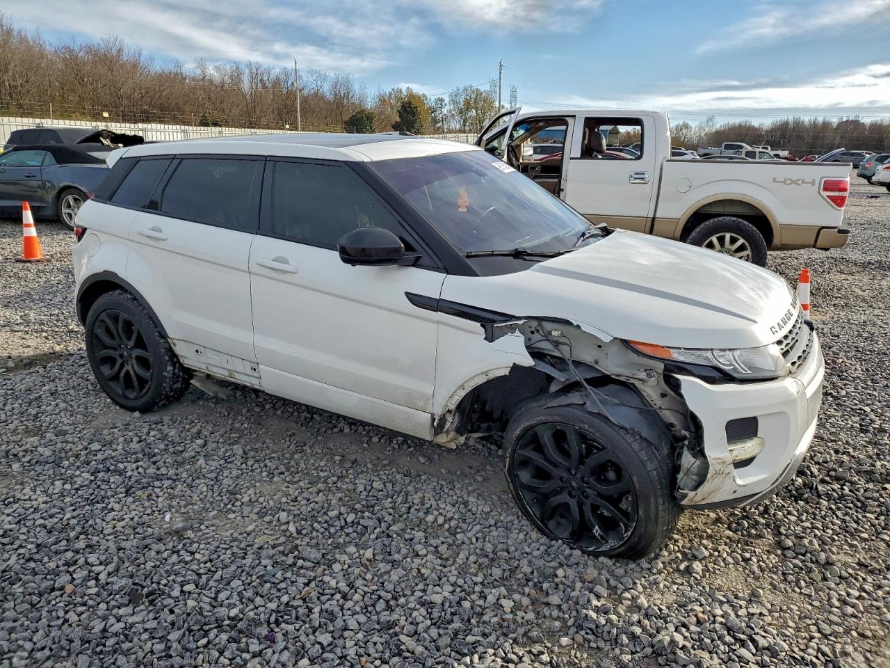 2014 LAND ROVER RANGE ROVER EVOQUE DYNAMIC PREMIUM photo 4