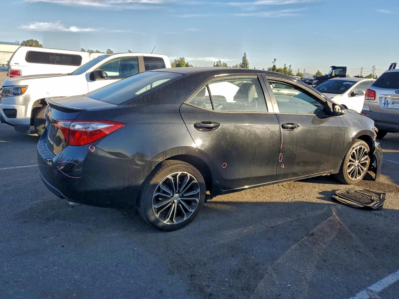 2016 TOYOTA COROLLA L photo 3