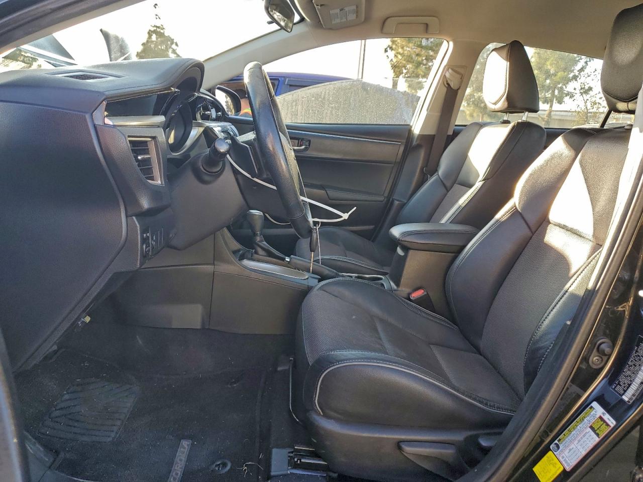 2016 TOYOTA COROLLA L photo 7