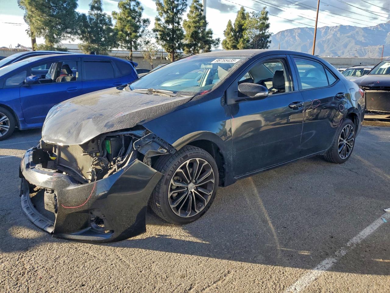 2016 TOYOTA COROLLA