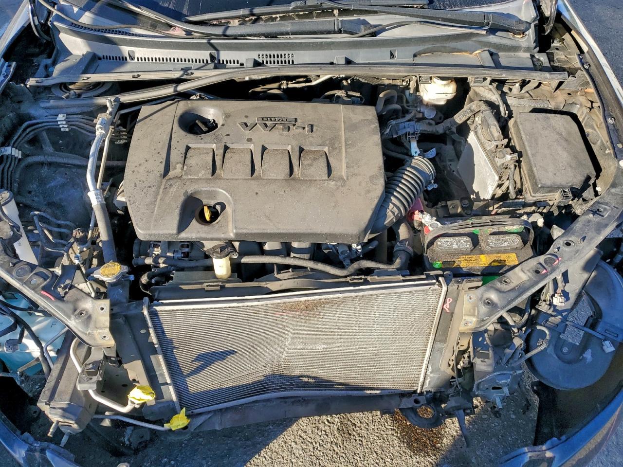 2016 TOYOTA COROLLA L photo 11