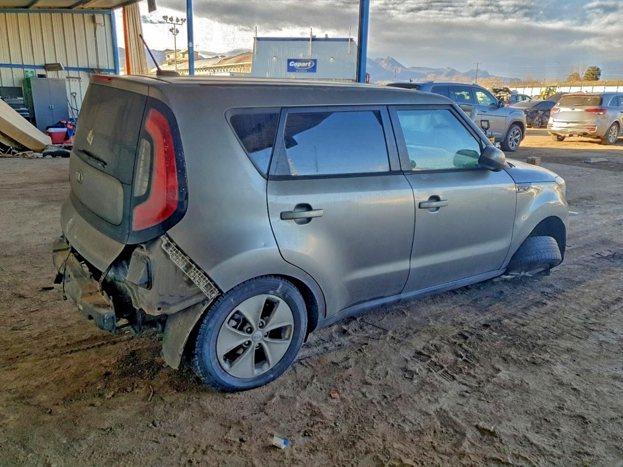 2016 KIA SOUL photo 3
