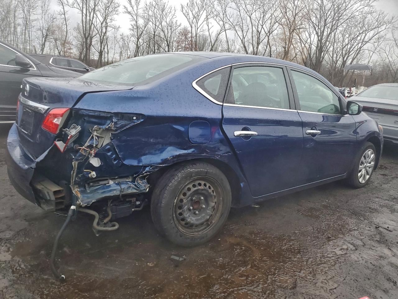 2019 NISSAN SENTRA S photo 3