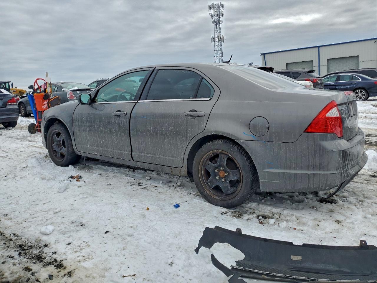 2010 FORD FUSION SE photo 2