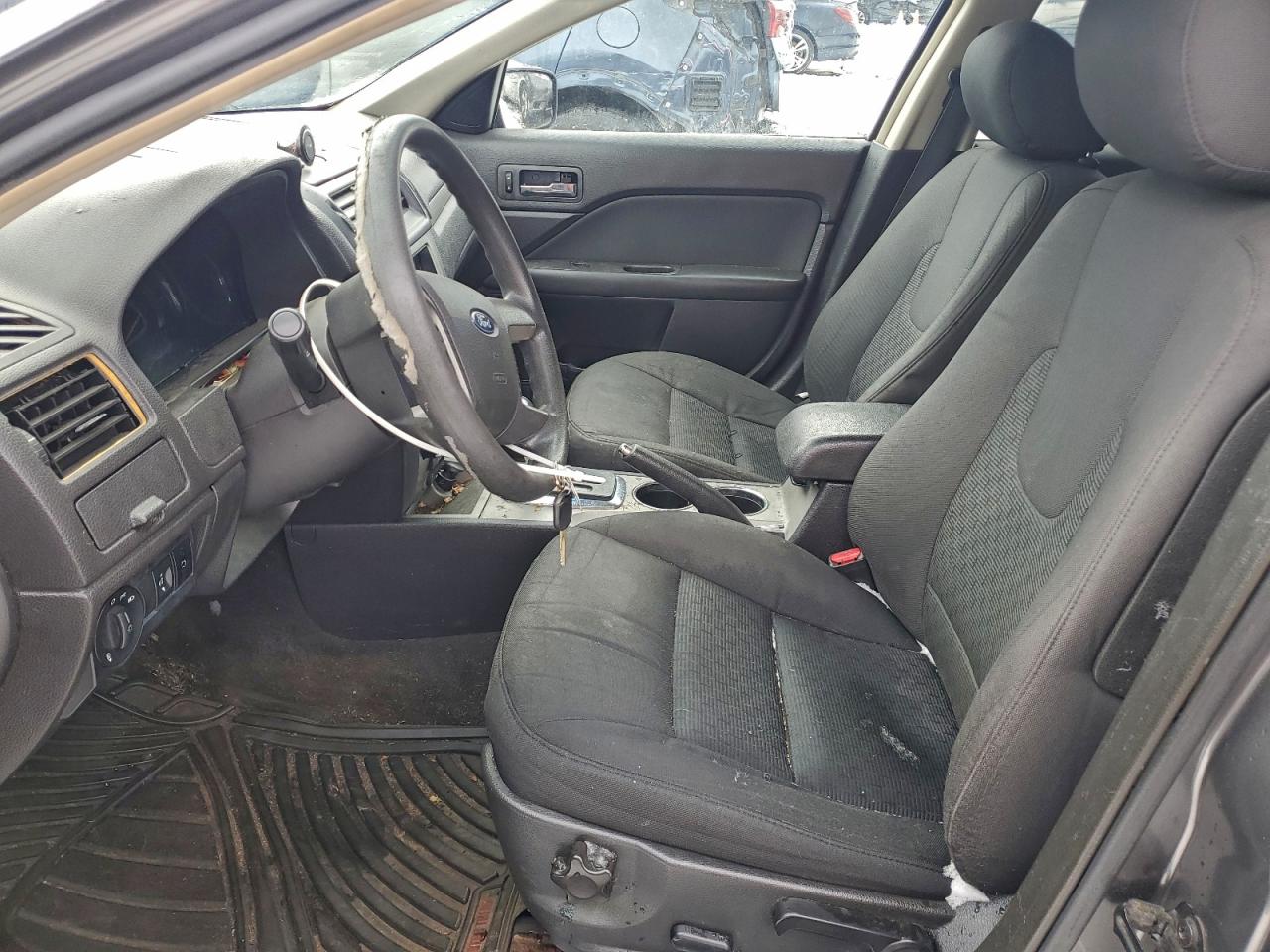 2010 FORD FUSION SE photo 7