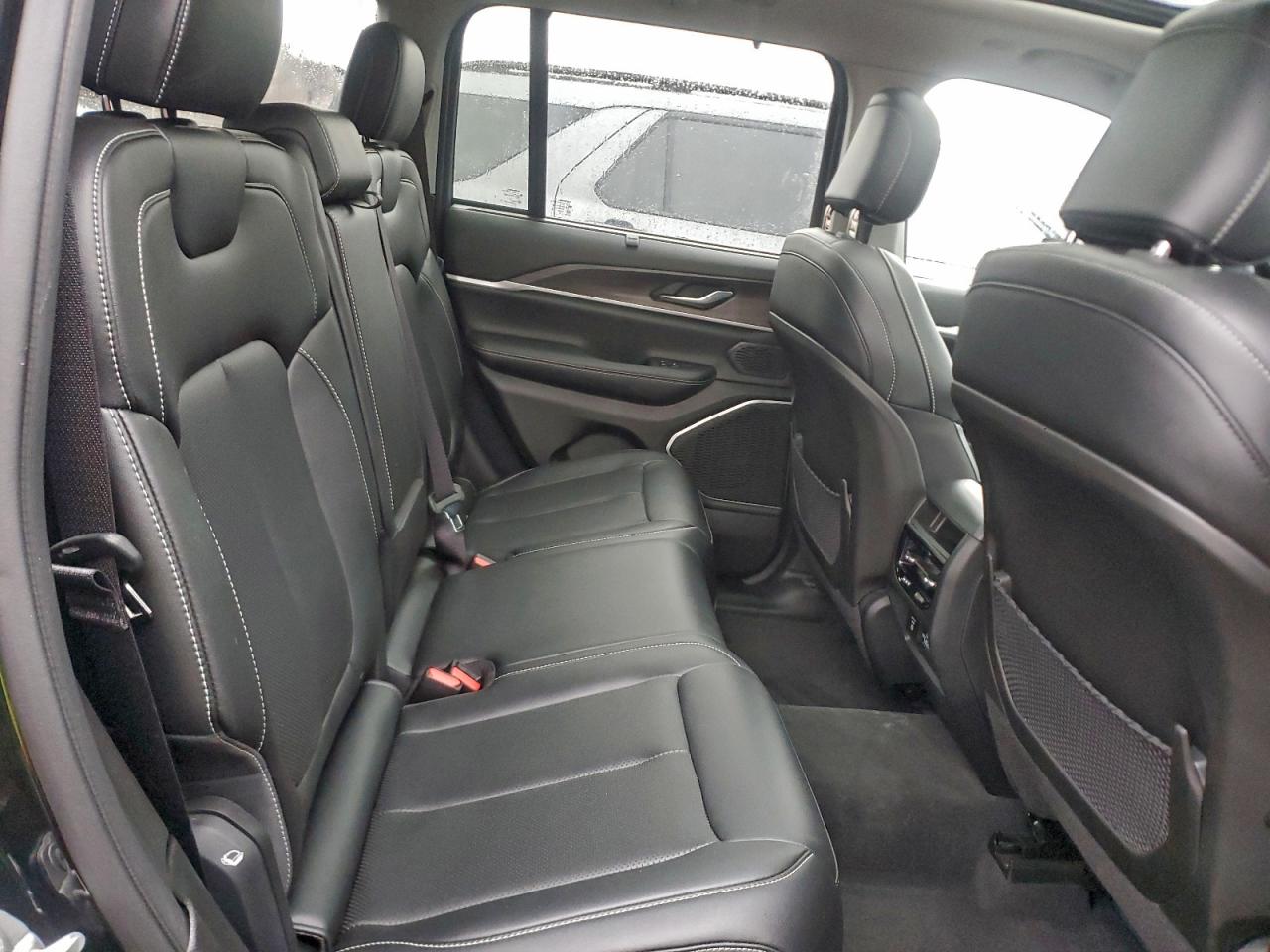 2023 JEEP GRAND CHEROKEE LIMITED 4XE photo 11