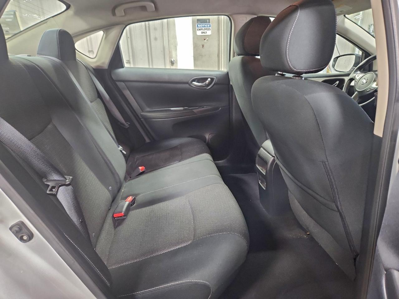 2019 NISSAN SENTRA S photo 10