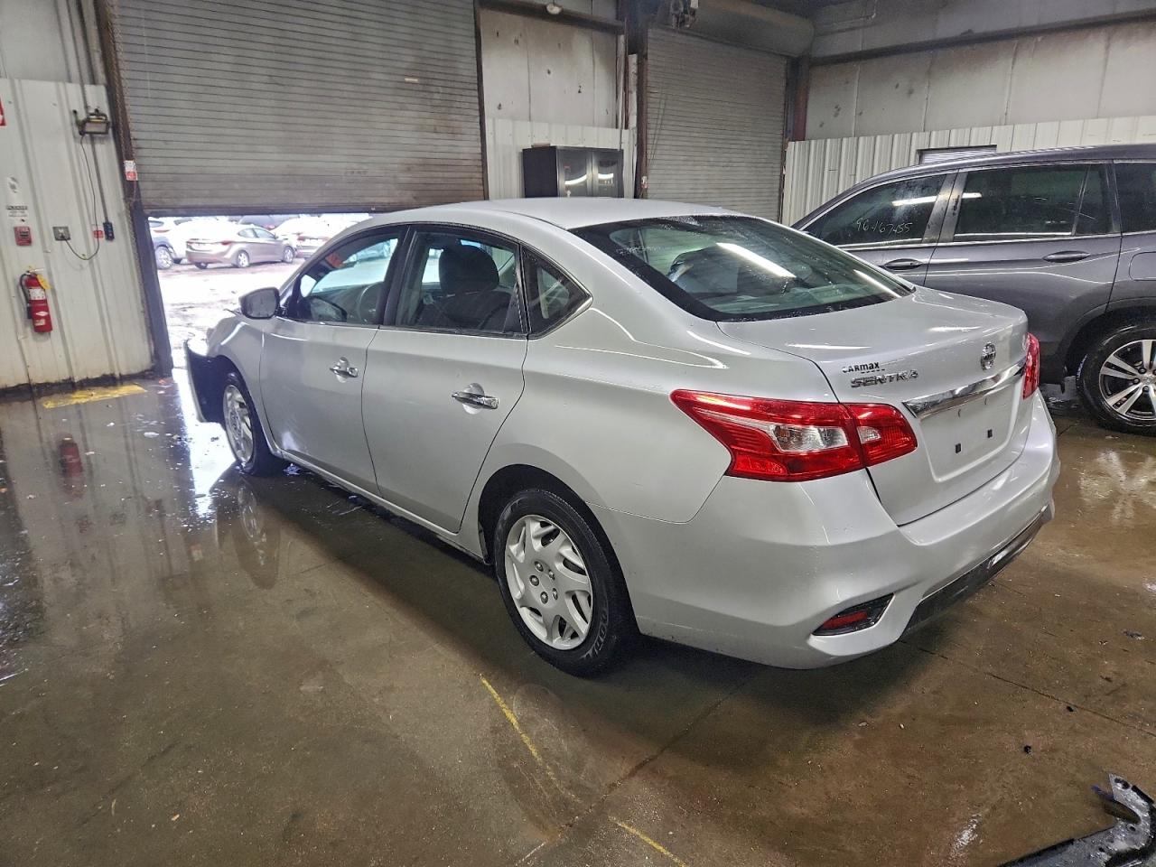 2019 NISSAN SENTRA S photo 2