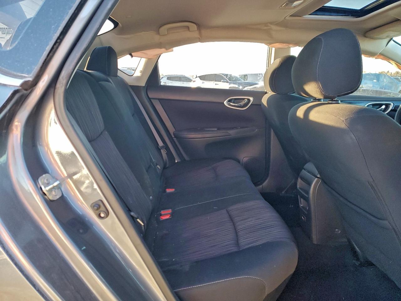 2019 NISSAN SENTRA S photo 10