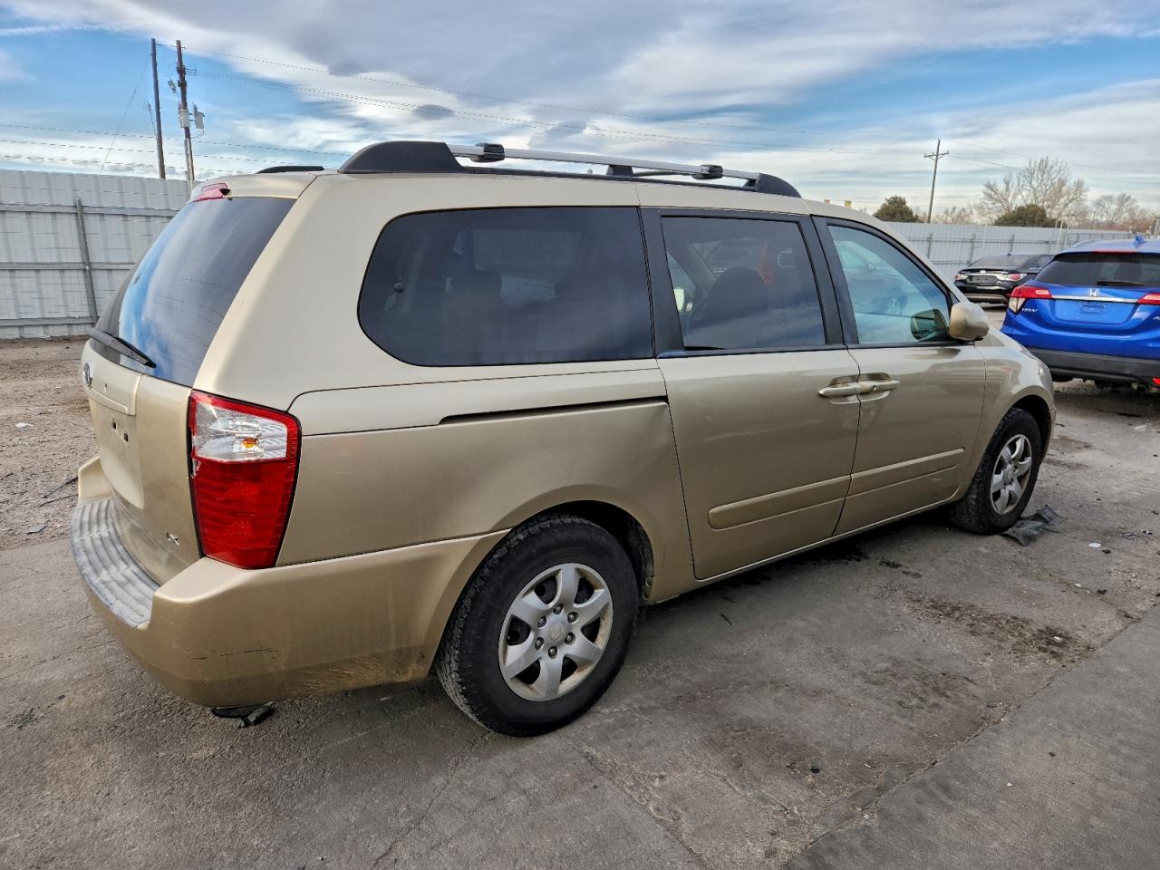 2007 KIA SEDONA EX photo 3