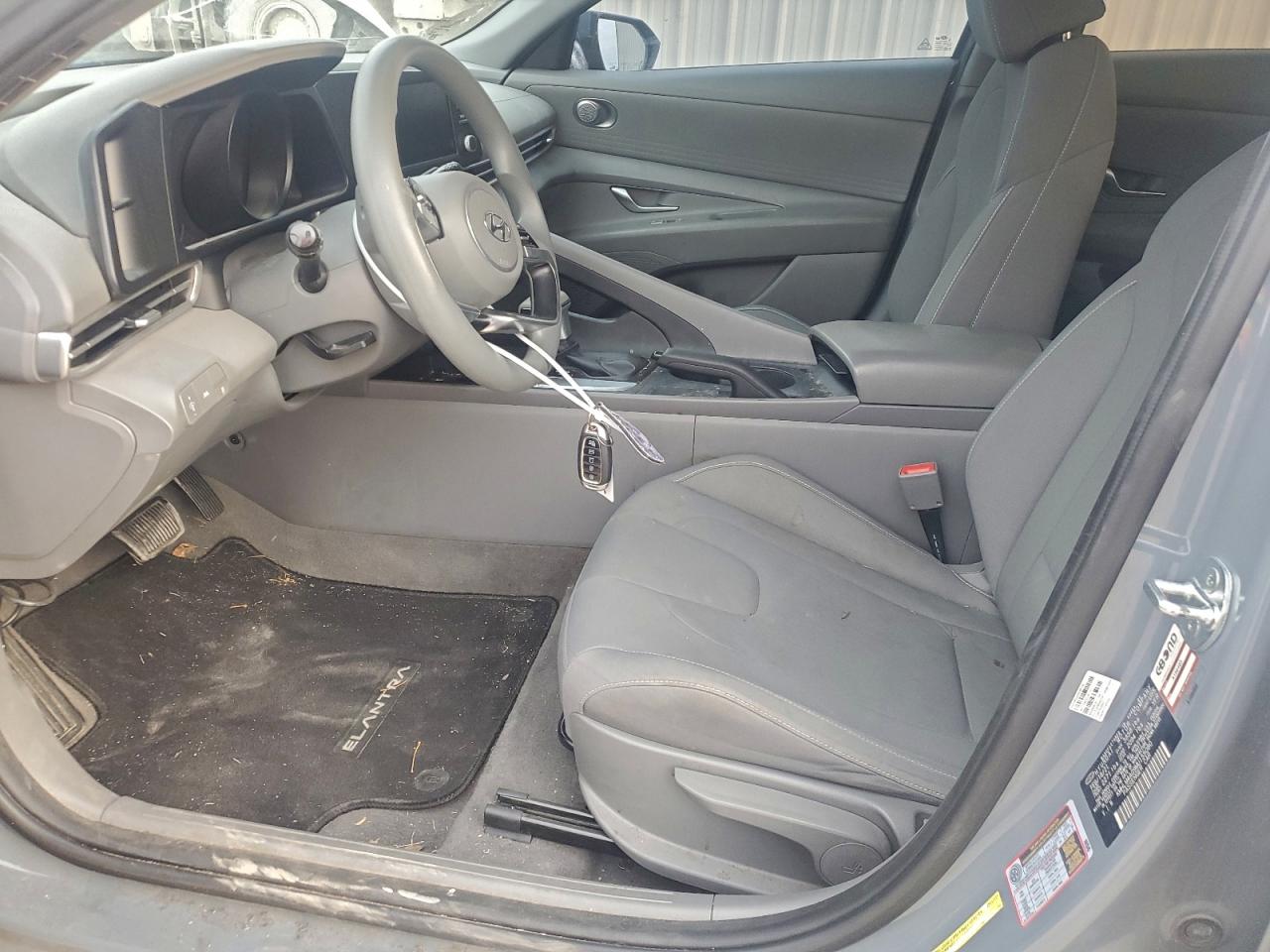 2021 HYUNDAI ELANTRA SEL photo 7