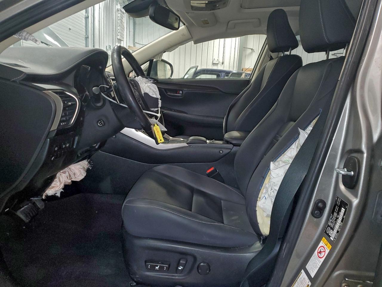 2020 LEXUS NX 300H photo 7