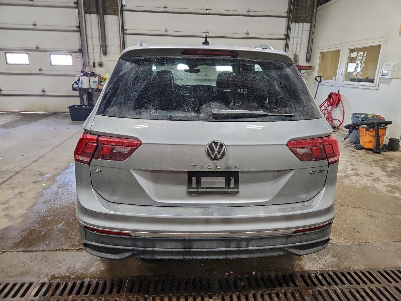 2024 VOLKSWAGEN TIGUAN SE photo 6