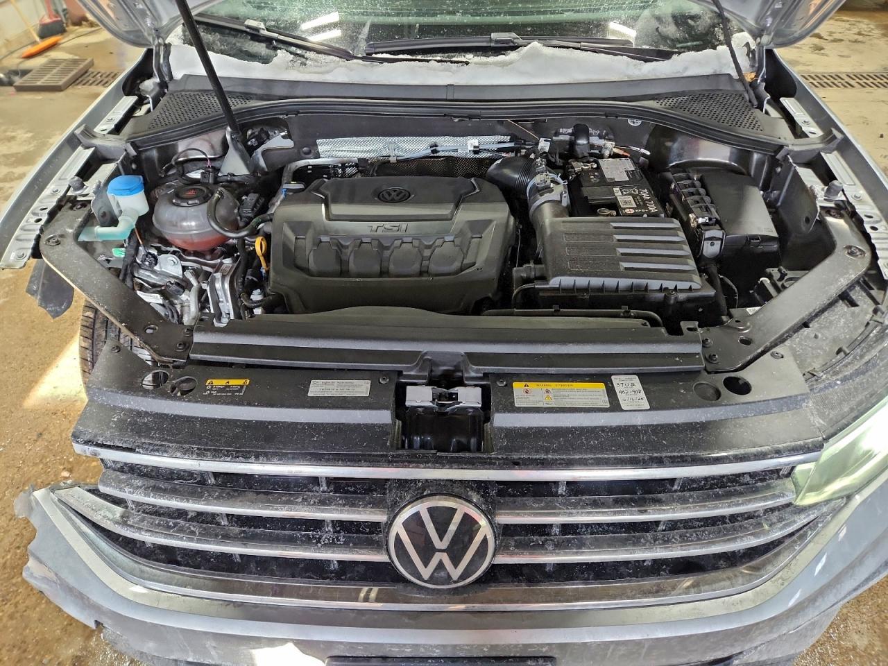 2024 VOLKSWAGEN TIGUAN SE photo 12