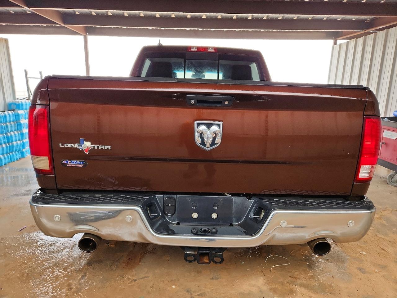 2015 RAM 1500 SLT photo 11