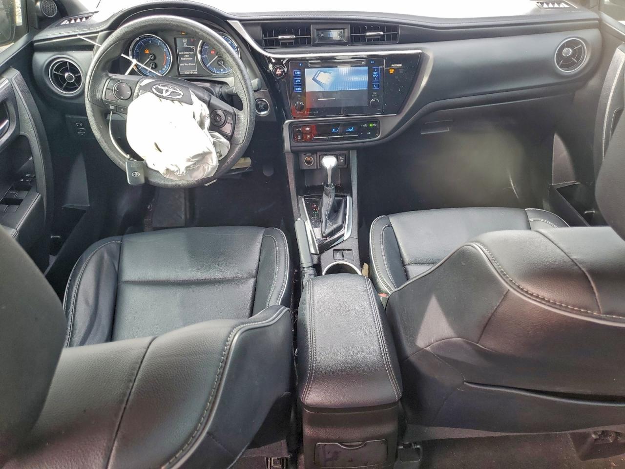 2017 TOYOTA COROLLA L photo 15