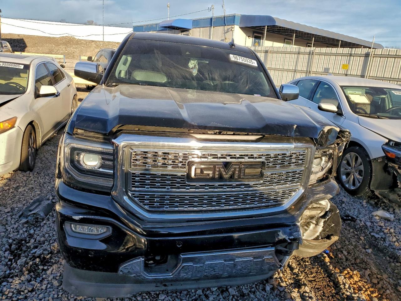 2017 GMC SIERRA C1500 DENALI photo 9