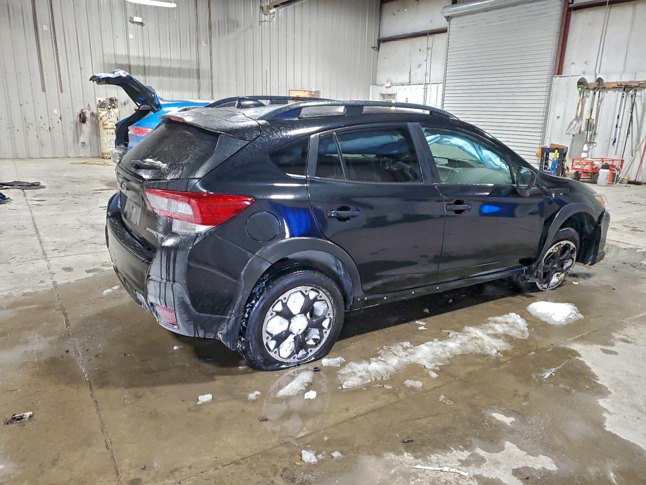 2021 SUBARU CROSSTREK PREMIUM photo 3