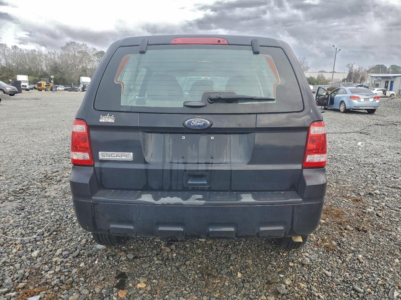 2012 FORD ESCAPE XLS photo 11