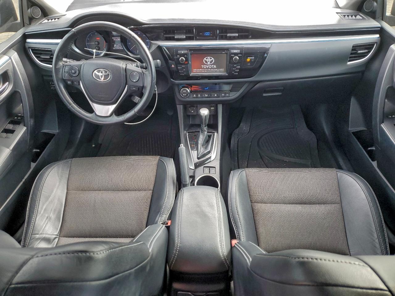 2014 TOYOTA COROLLA L photo 8