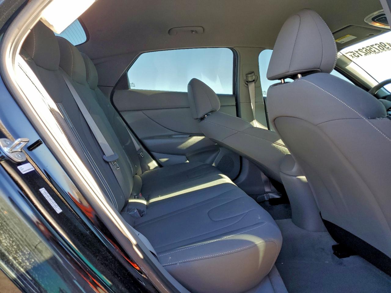 2023 HYUNDAI ELANTRA SEL photo 10