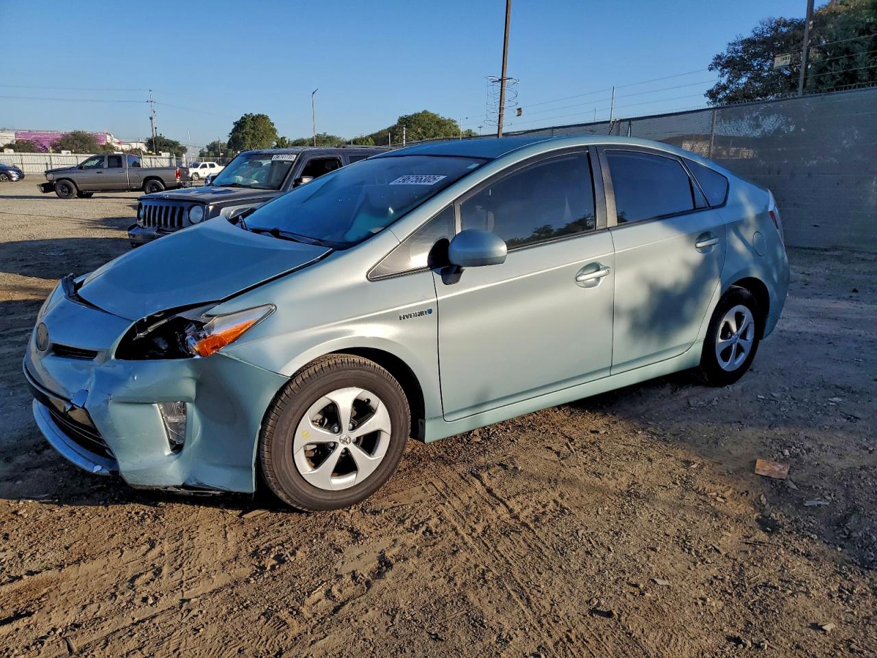 2013 TOYOTA PRIUS