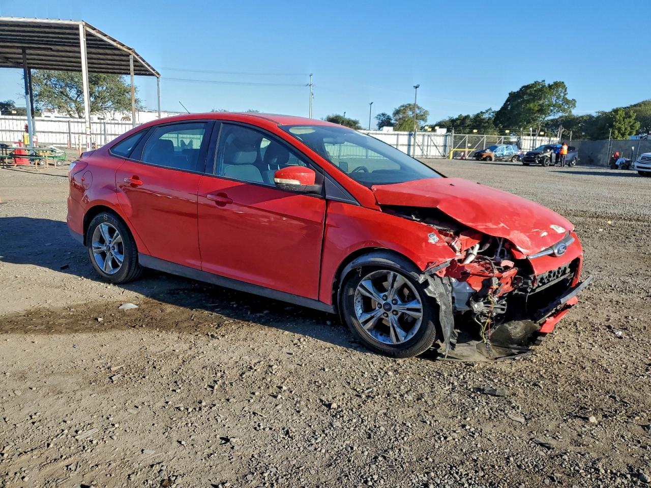 2013 FORD FOCUS SE photo 4