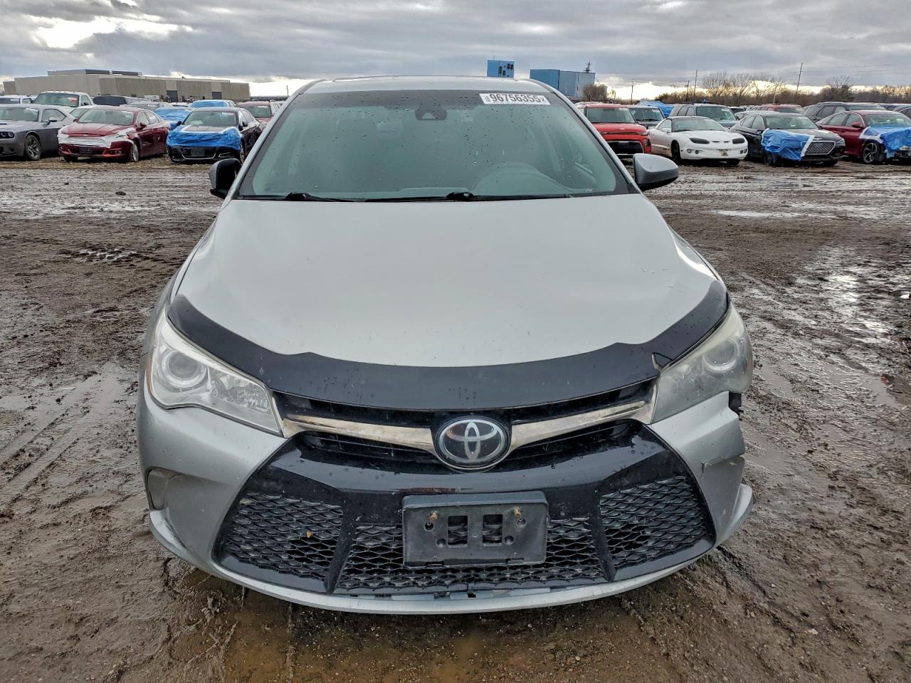 2016 TOYOTA CAMRY LE photo 5