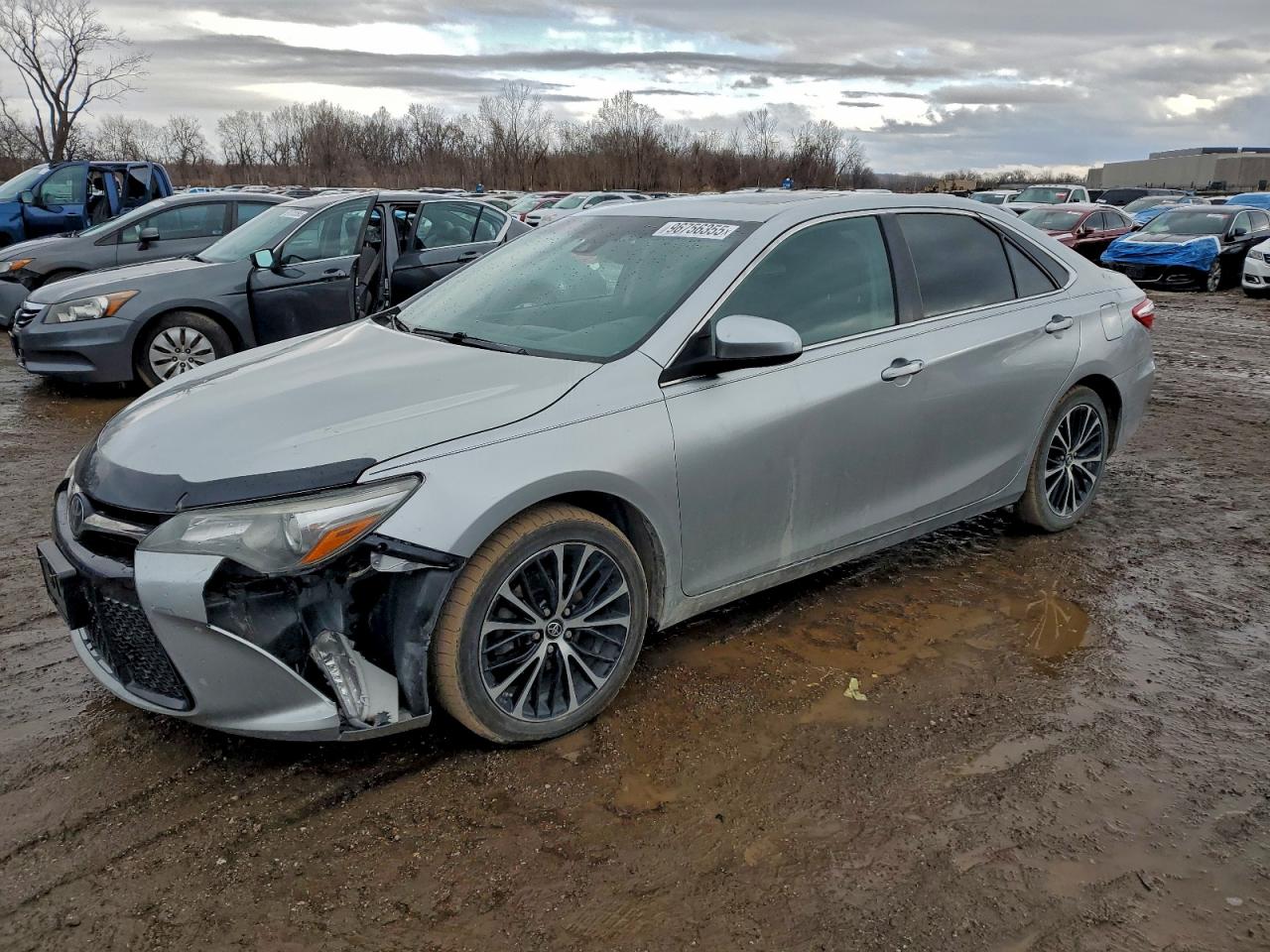 2016 TOYOTA CAMRY