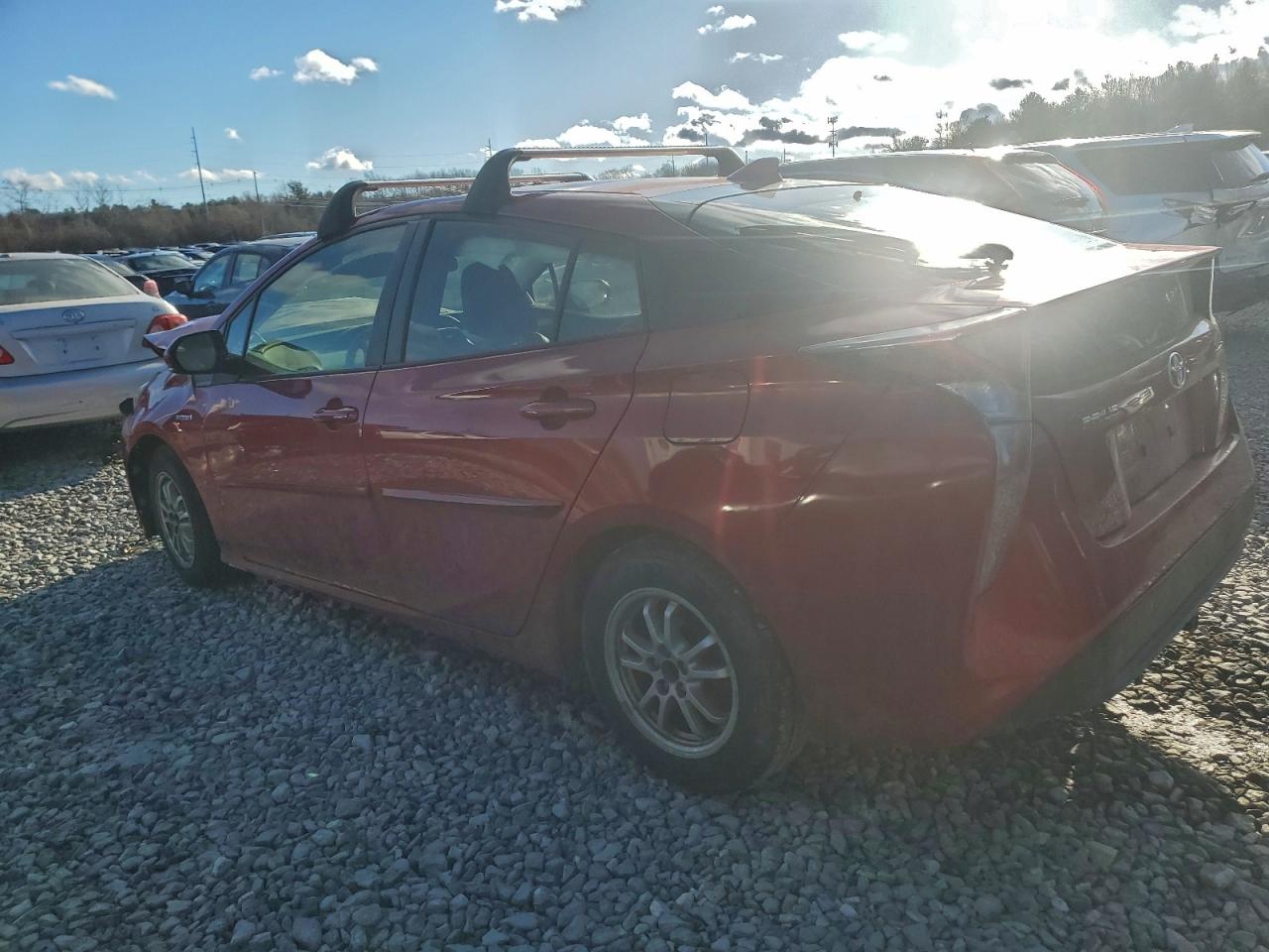 2016 TOYOTA PRIUS photo 2