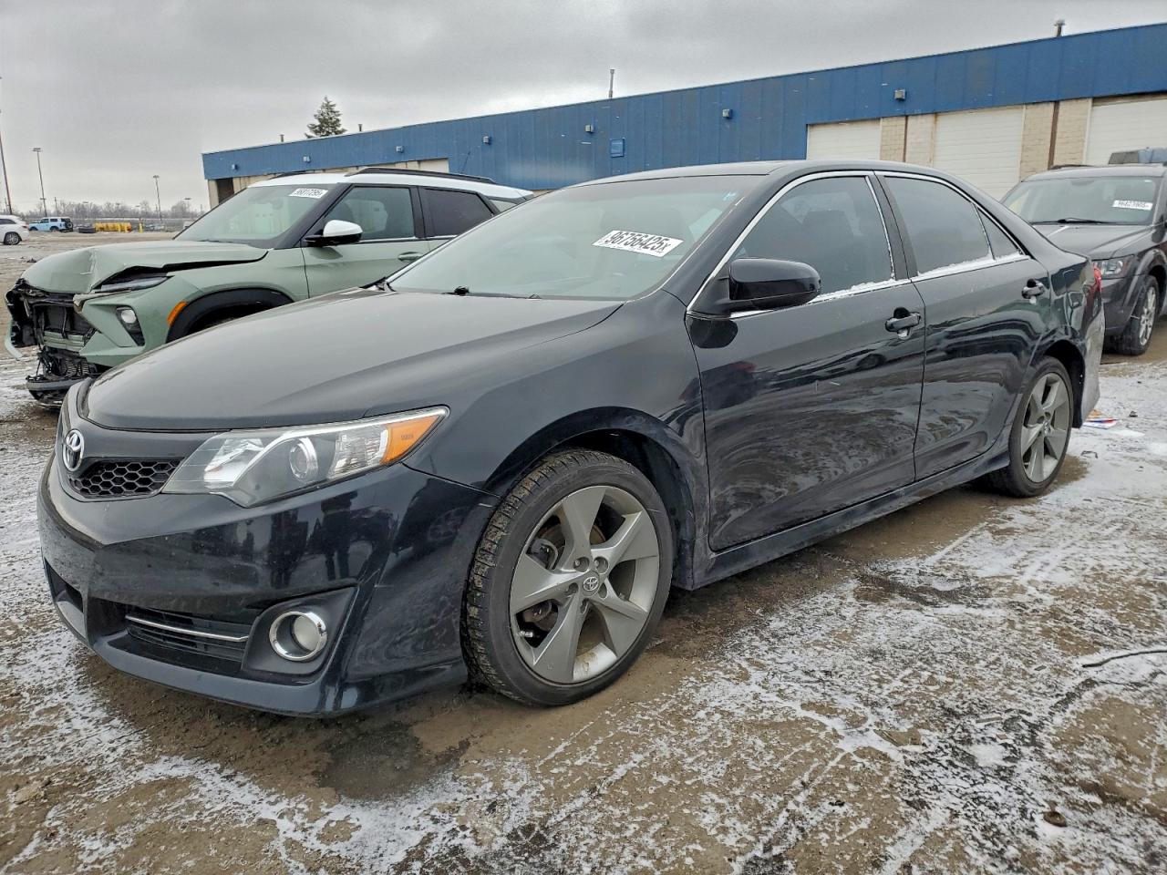 2012 TOYOTA CAMRY